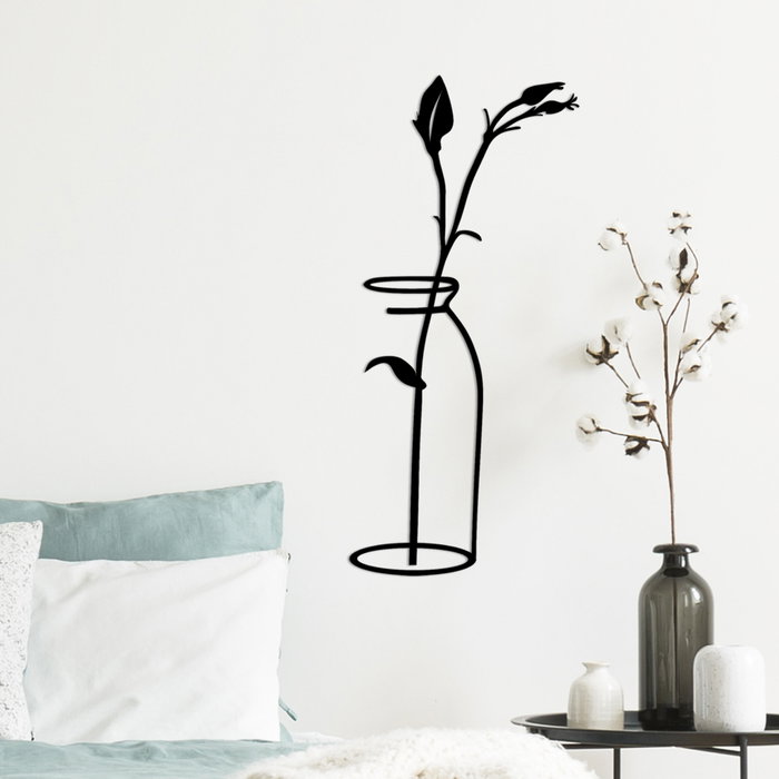 Wallity Flower In The Vase Escultura de pared de metal negra